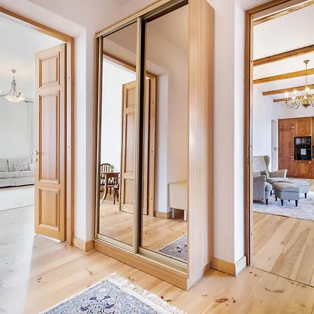 Prestige Old Town By Reside Baltic Vilnius