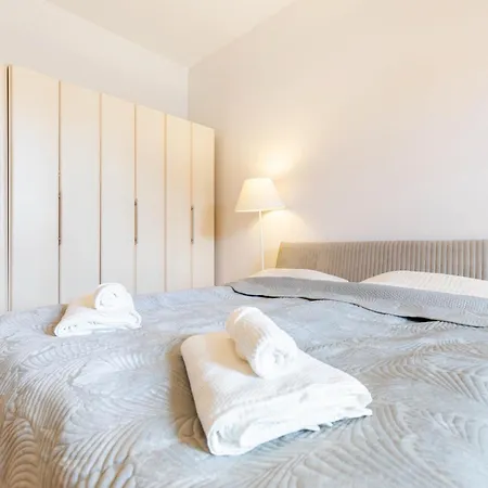 Prestige Old Town By Reside Baltic Apartment Vilnius