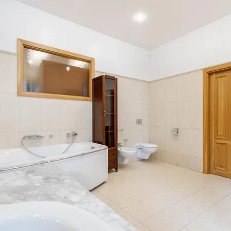 Prestige Old Town By Reside Baltic * Vilnius